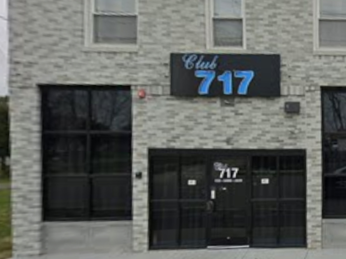 717 Bellwood Avenue, Bellwood, IL 60104