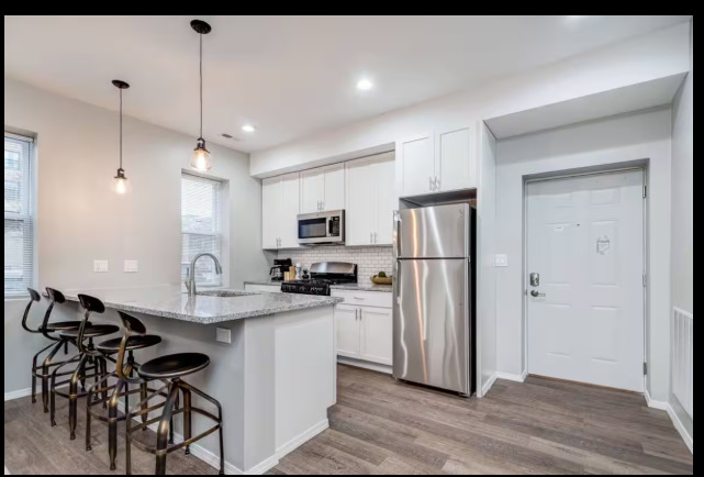 2501 N Southport Avenue #1R, Chicago, IL 60614