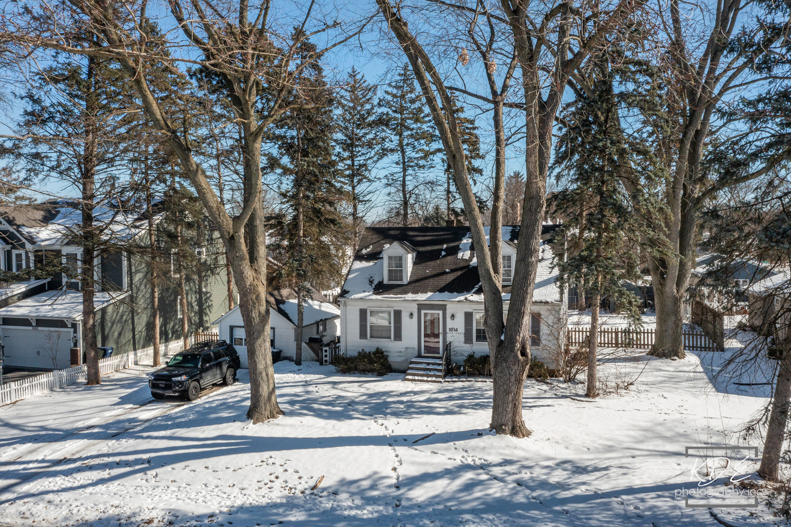 1314 N EAGLE Street, Naperville, IL 60563