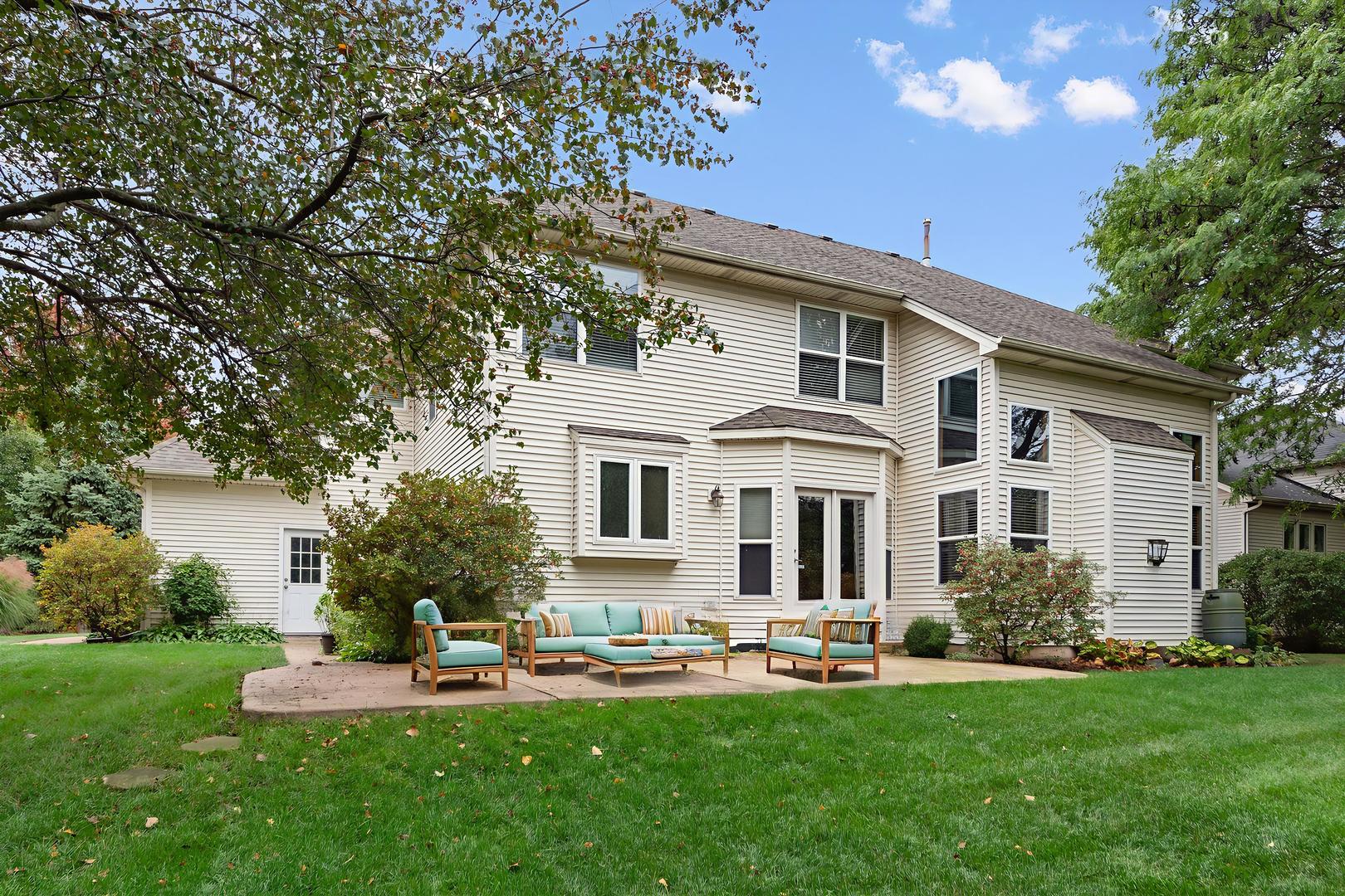 411 BAYBERRY Drive, Oswego, IL 60543