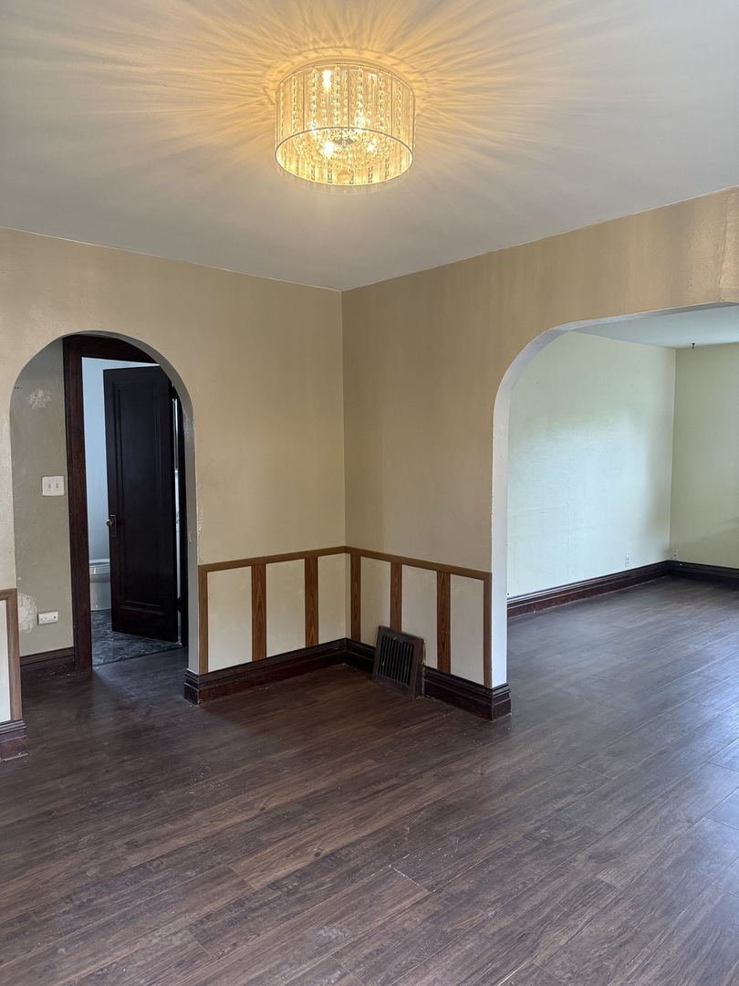 3035 Peoria Street, Steger, IL 60475