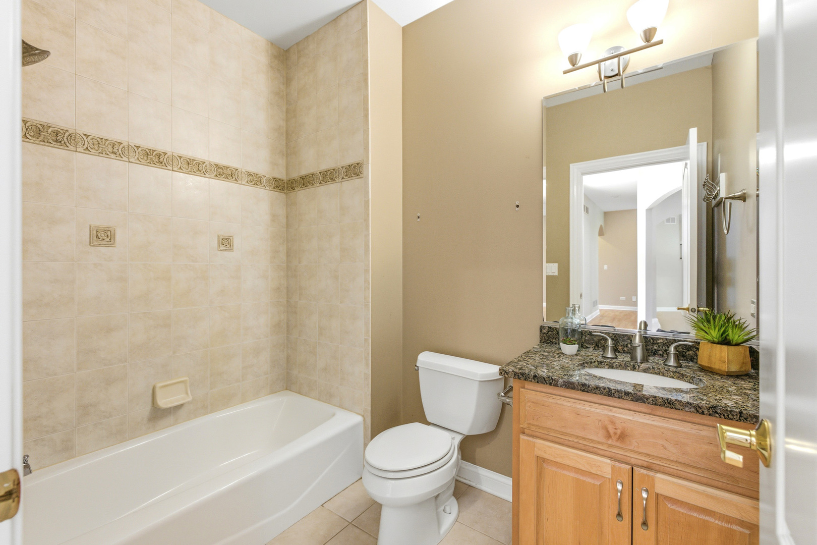 37W004 Ridgewood Drive, St. Charles, IL 60175