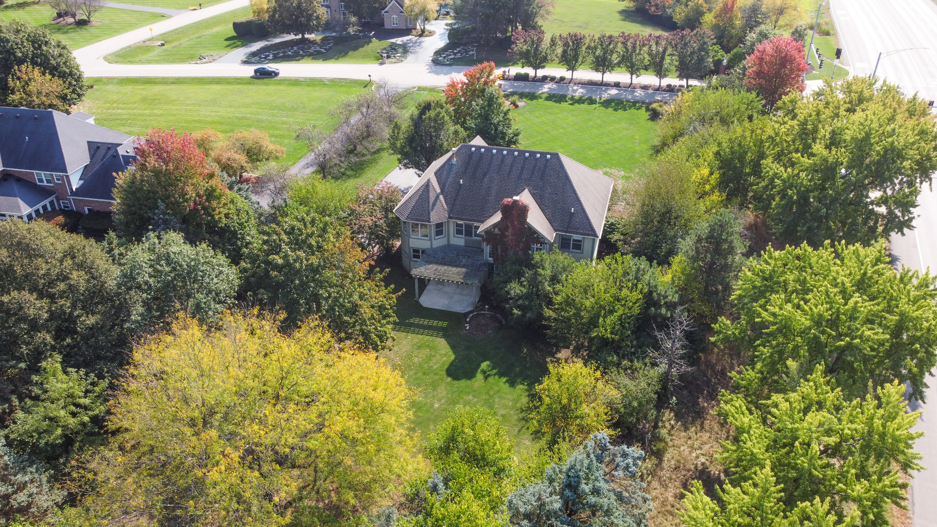 37W004 Ridgewood Drive, St. Charles, IL 60175