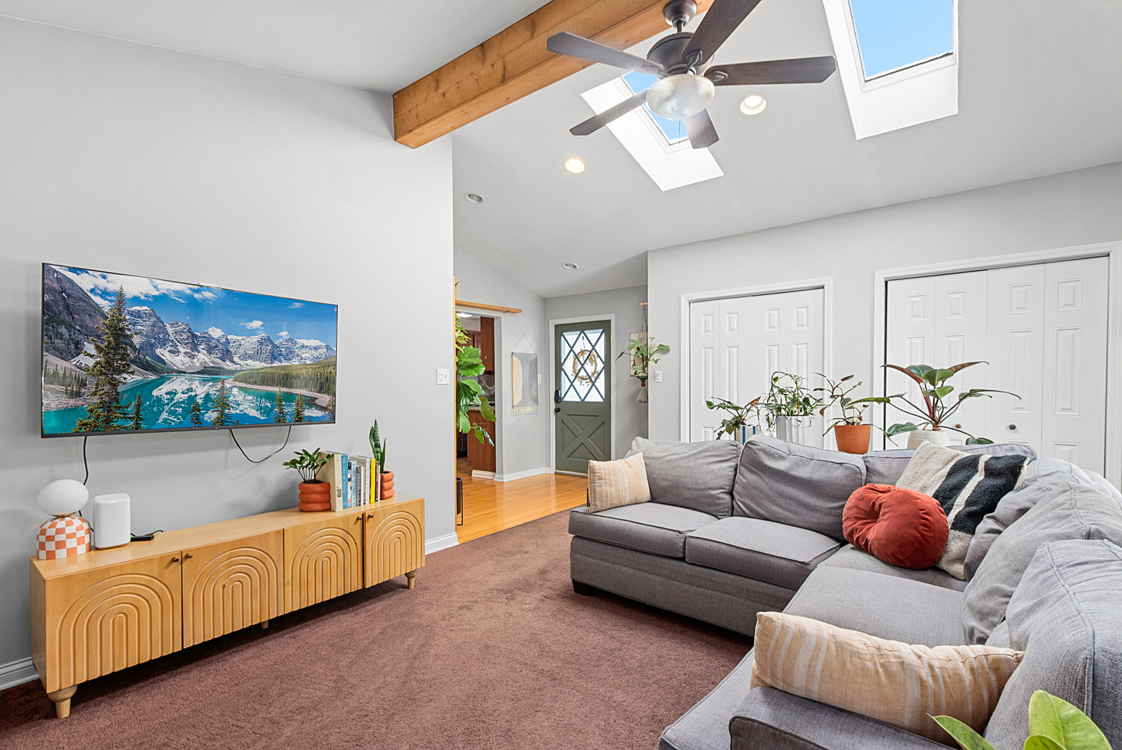 18434 Dundee Avenue, Homewood, IL 60430