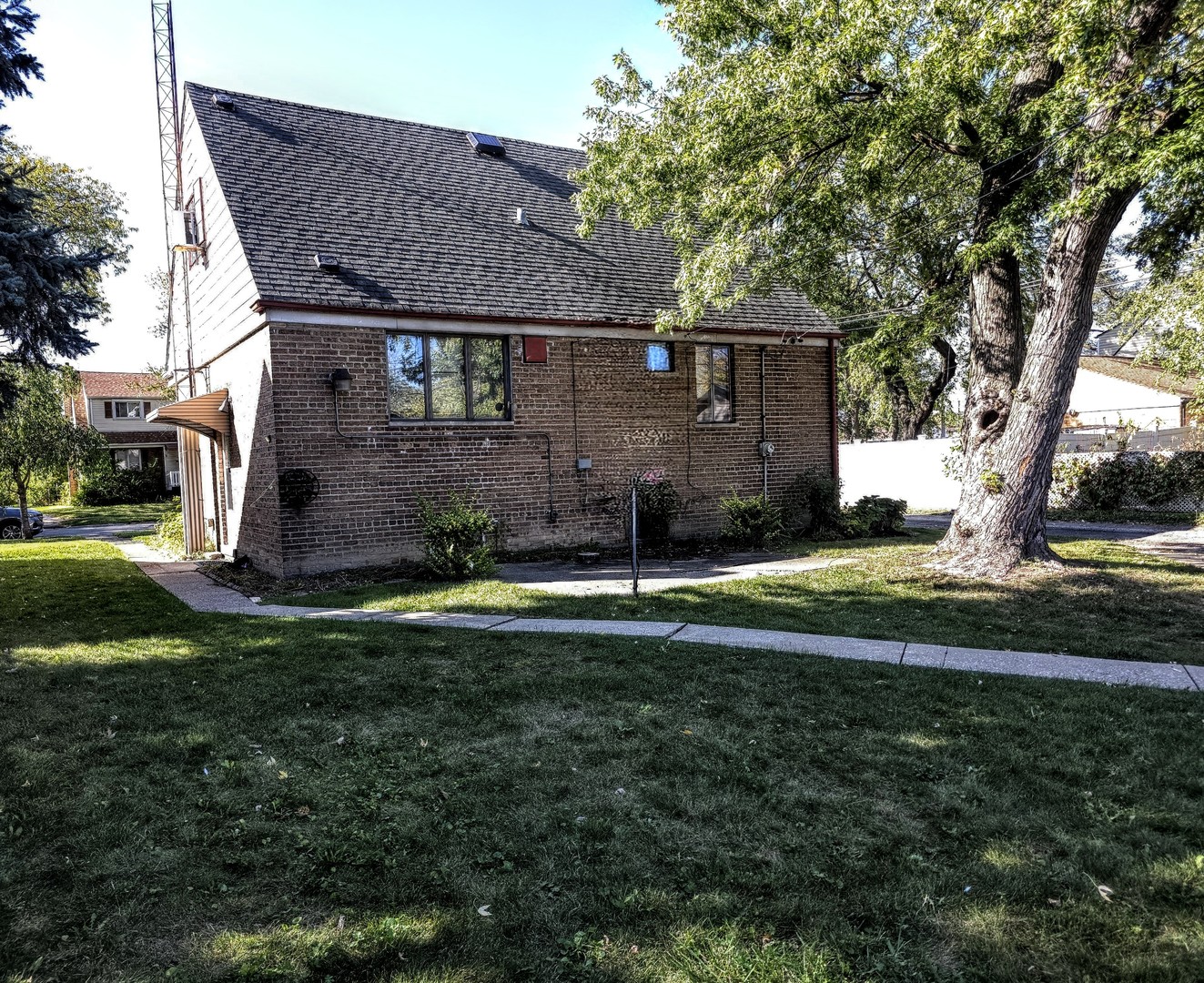 17419 Walter Street, Lansing, IL 60438