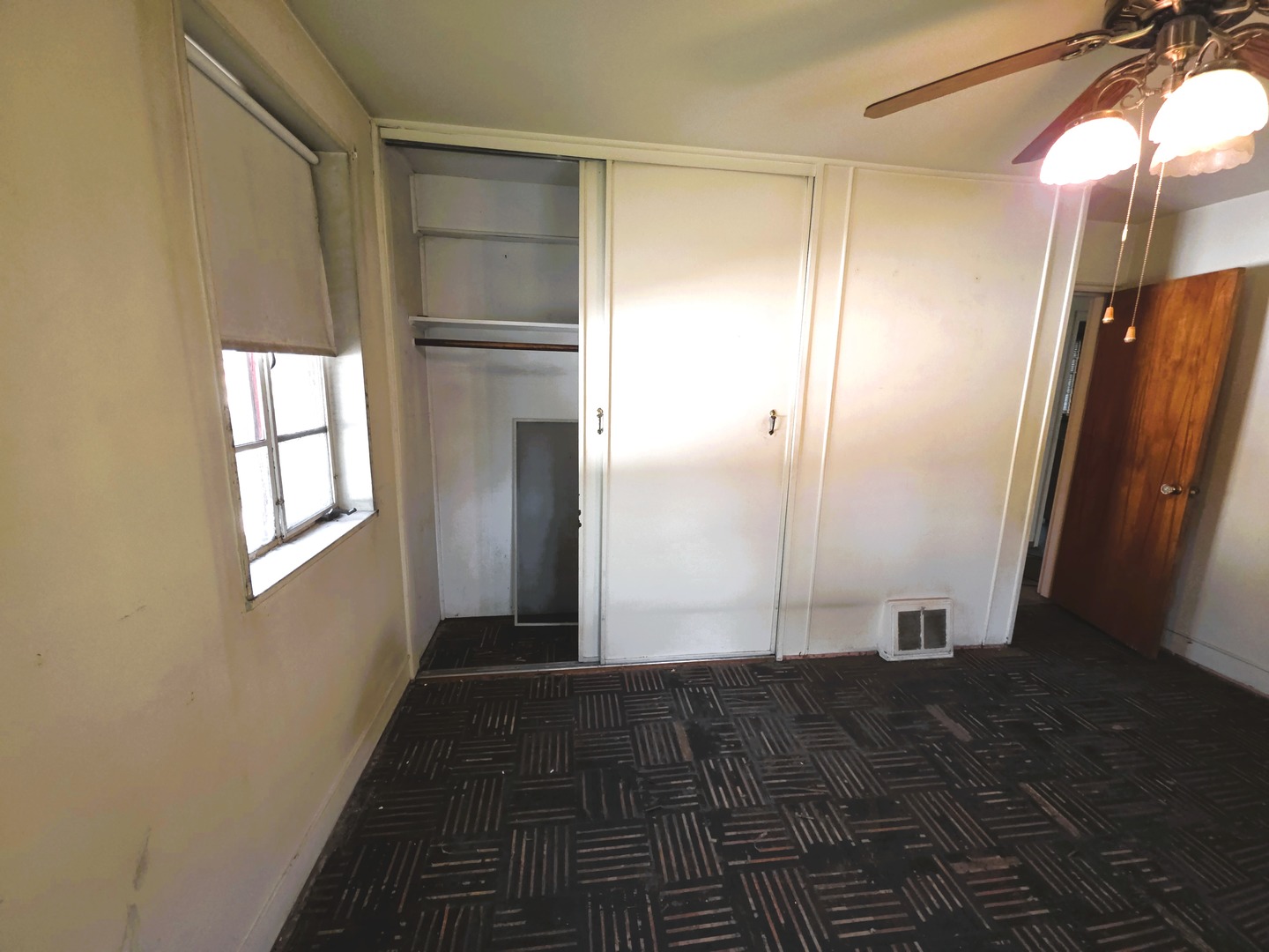 17419 Walter Street, Lansing, IL 60438