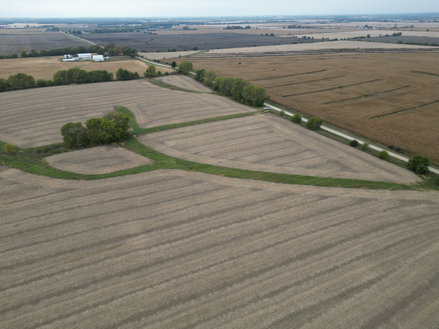 000 County Line Road, Newark, IL 60551