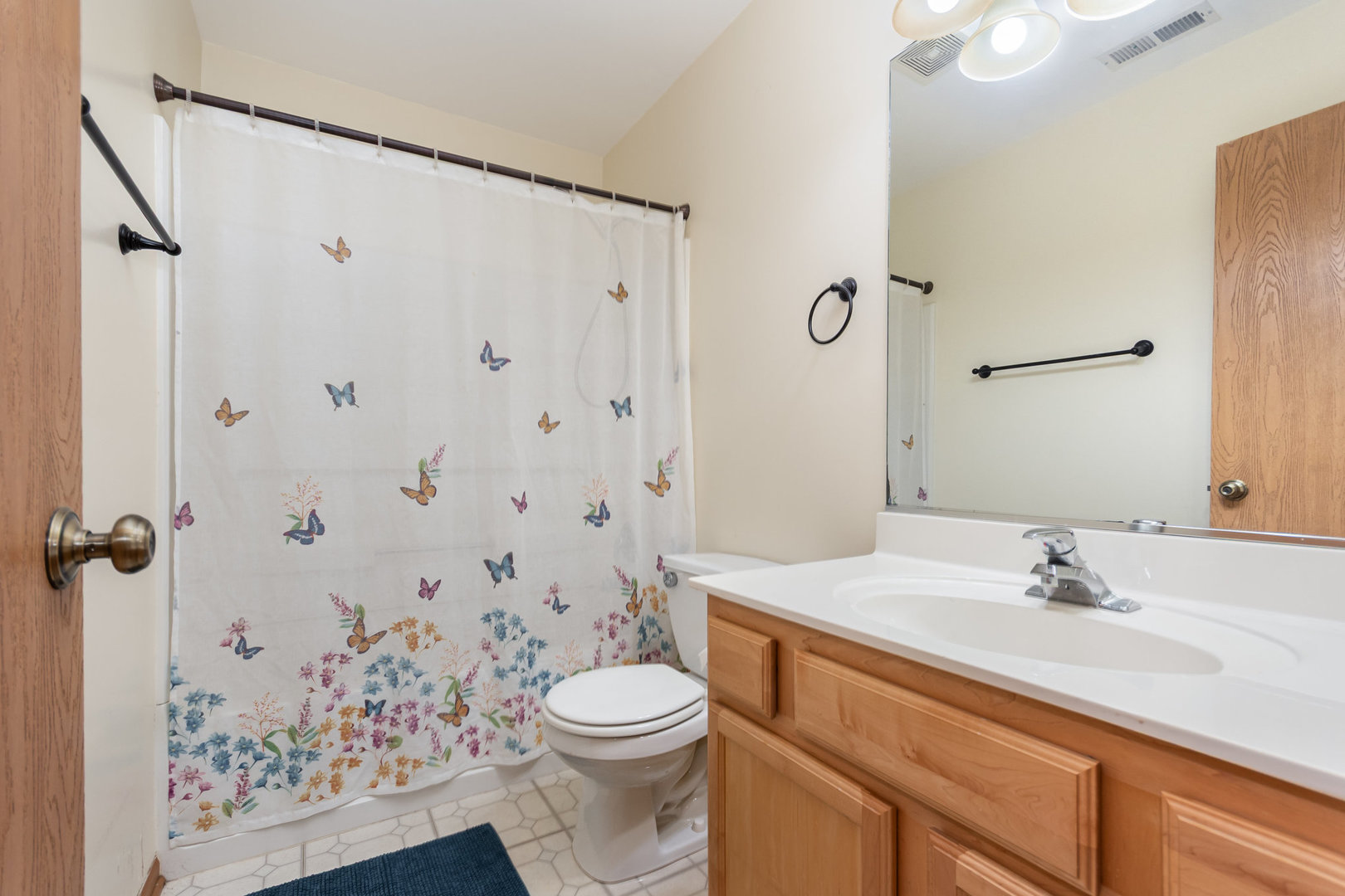 1796 S Wentworth Circle, Romeoville, IL 60446