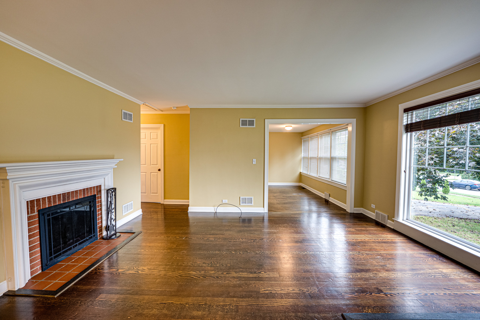 706 Michigan Street, Wheaton, IL 60187
