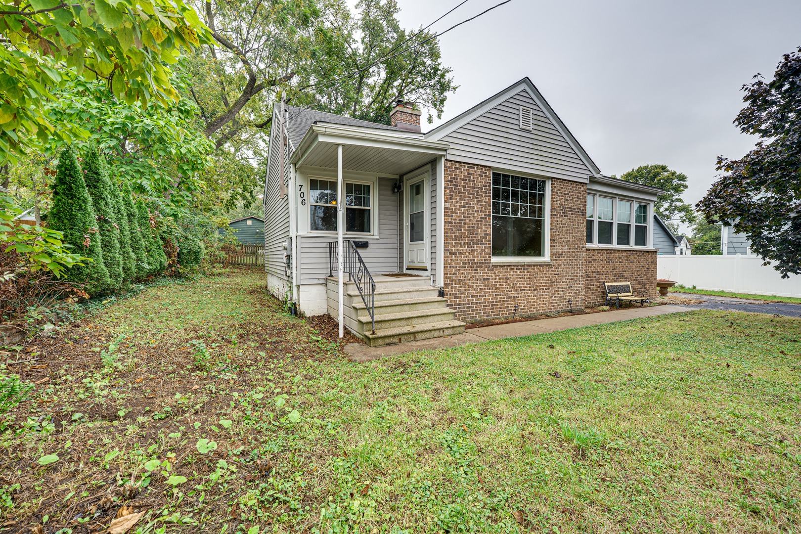 706 Michigan Street, Wheaton, IL 60187