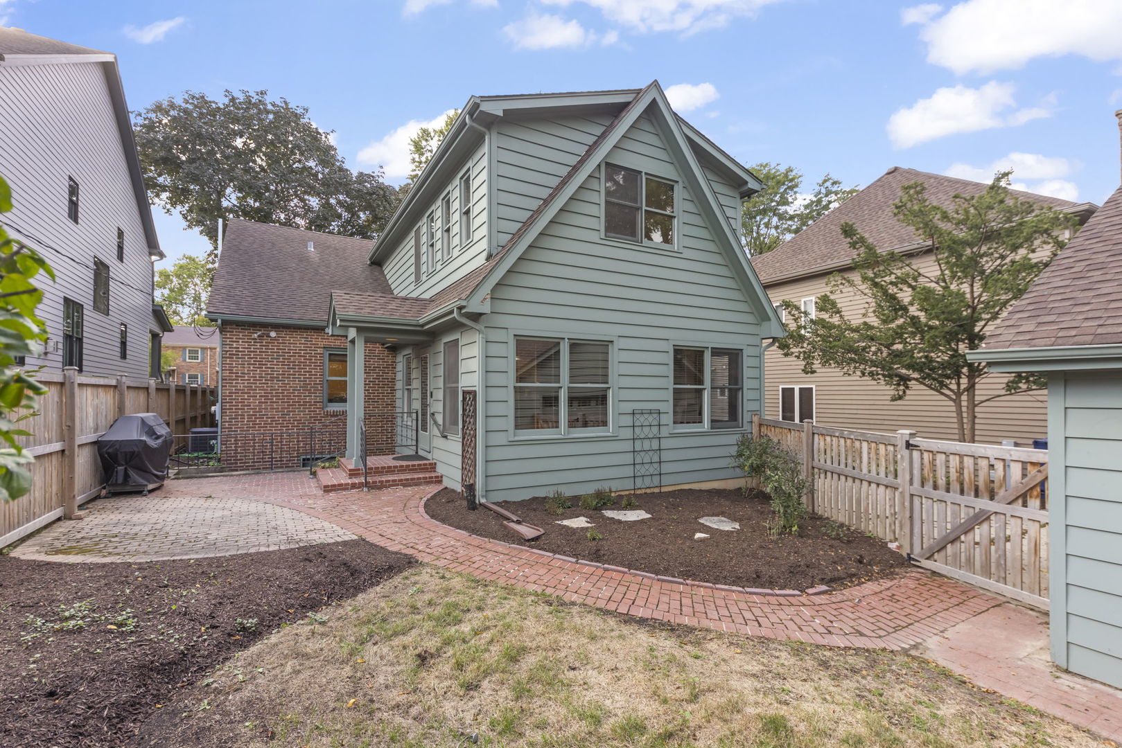 444 S Sleight Street, Naperville, IL 60540
