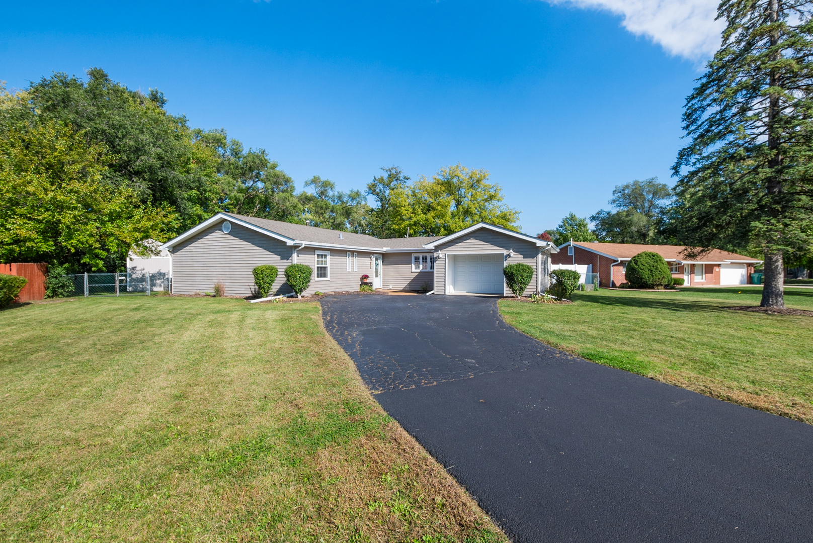 8710 W 168th Street, Orland Park, IL 60462