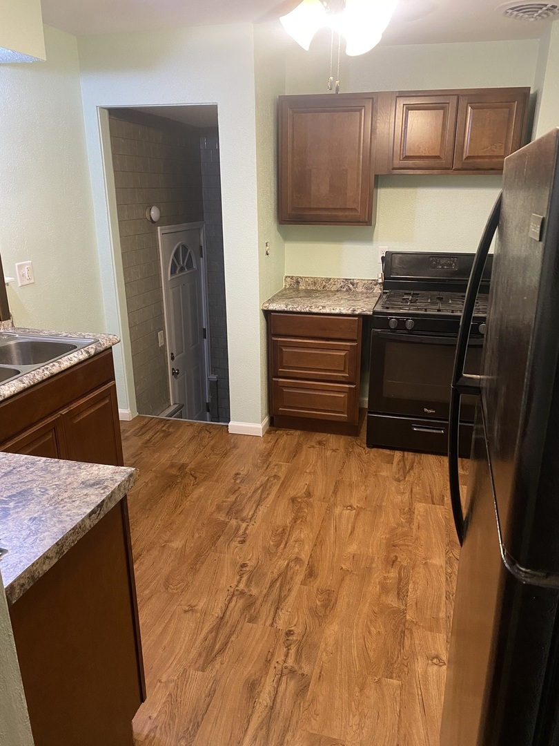 863 Mackinaw Avenue, Calumet City, IL 60409