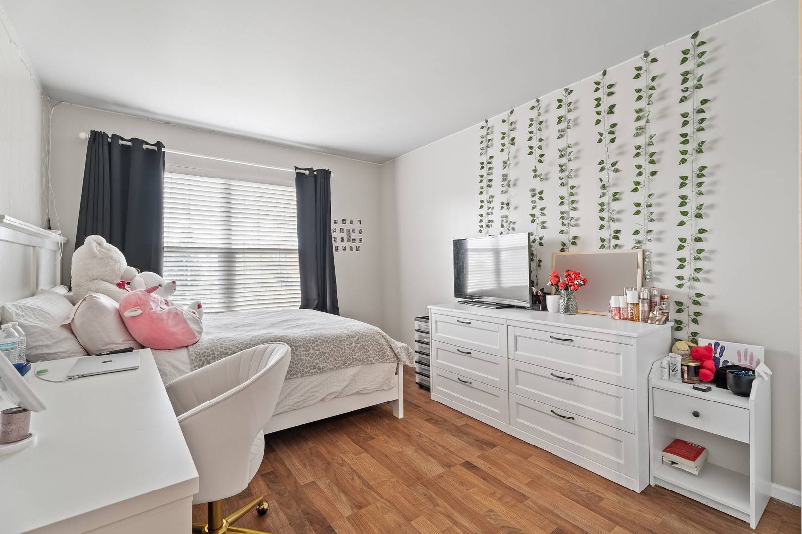 412 Clifton Lane, Bolingbrook, IL 60440