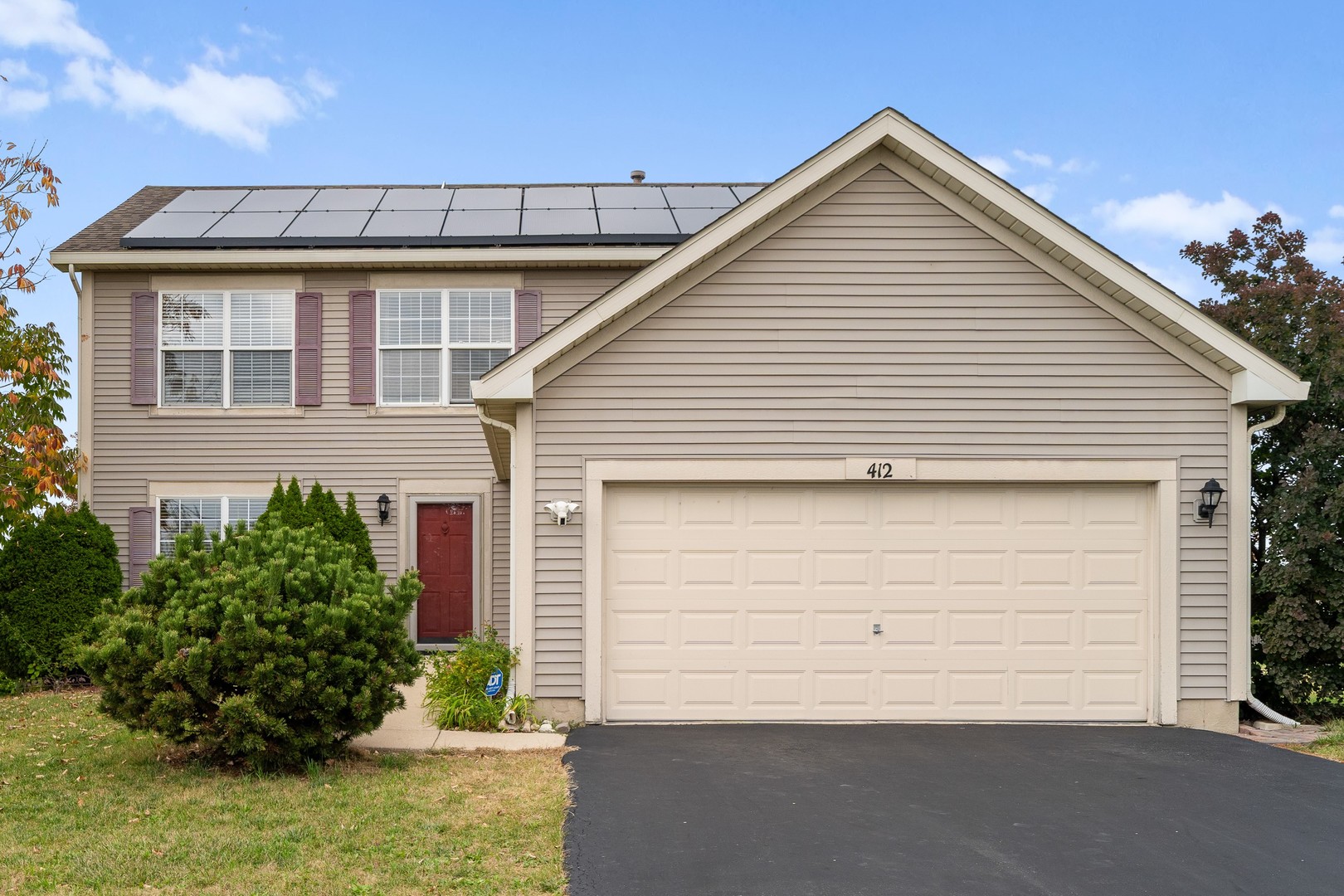 412 Clifton Lane, Bolingbrook, IL 60440