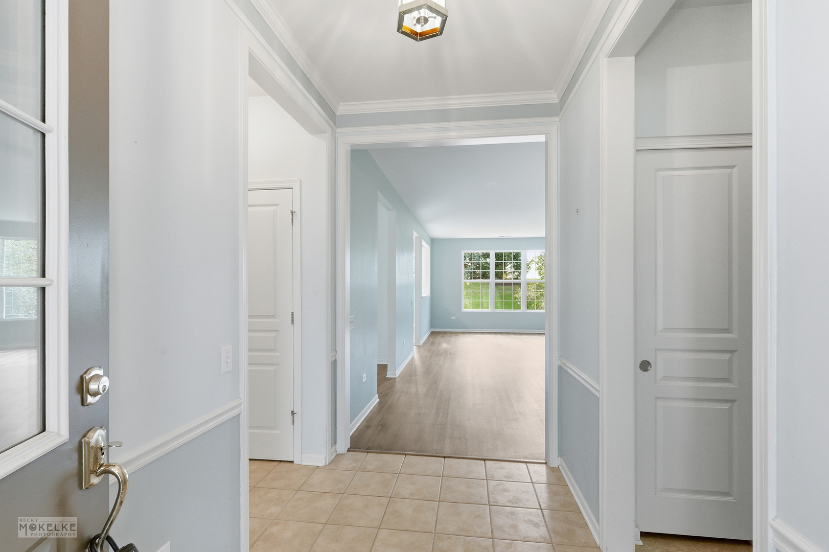 2821 Cascade Falls Circle, Elgin, IL 60124