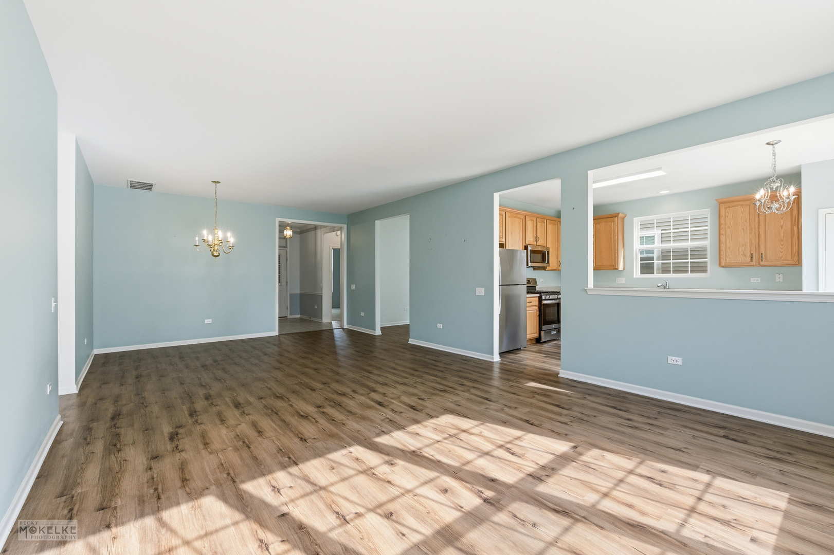 2821 Cascade Falls Circle, Elgin, IL 60124