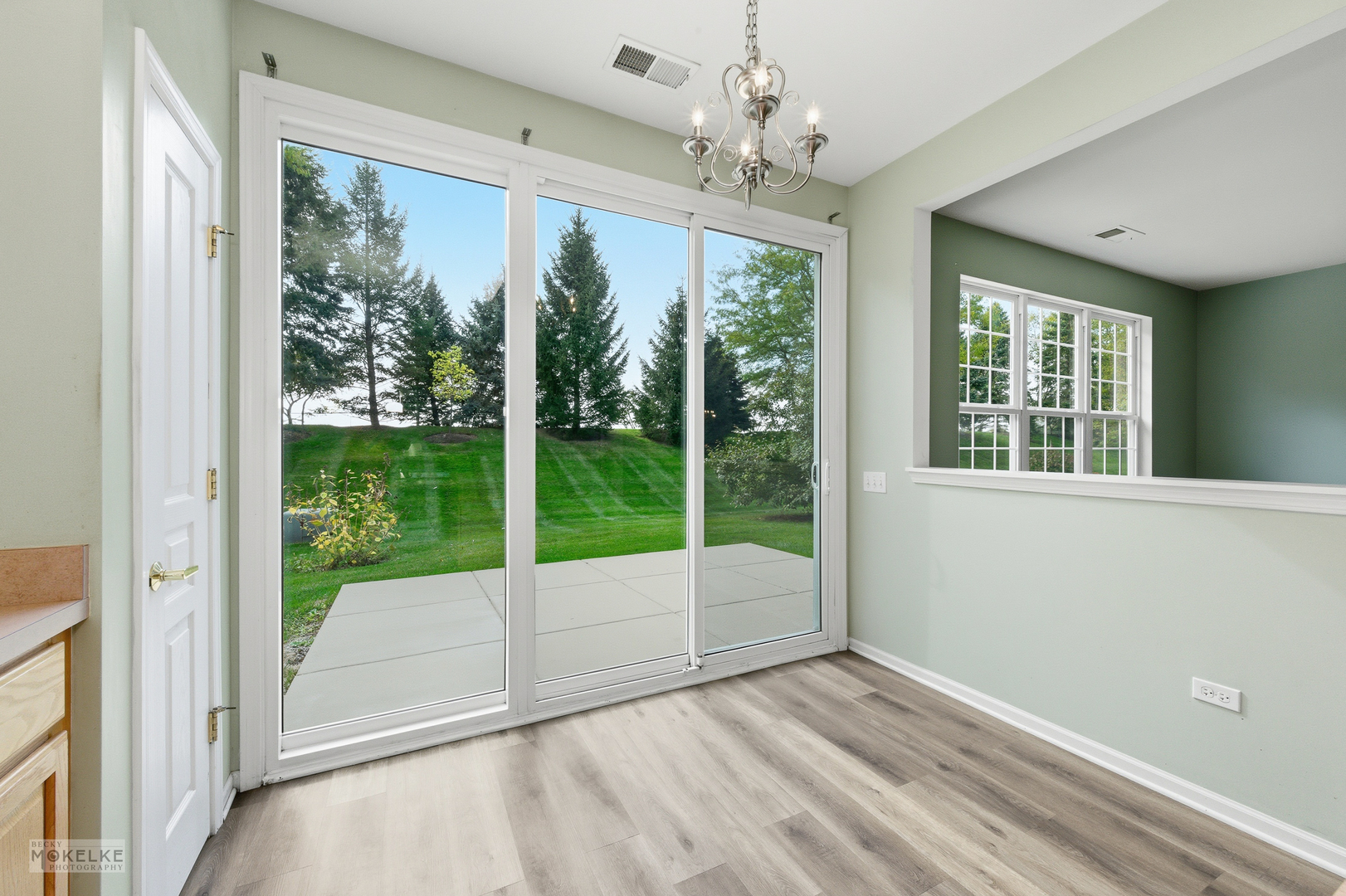 2821 Cascade Falls Circle, Elgin, IL 60124