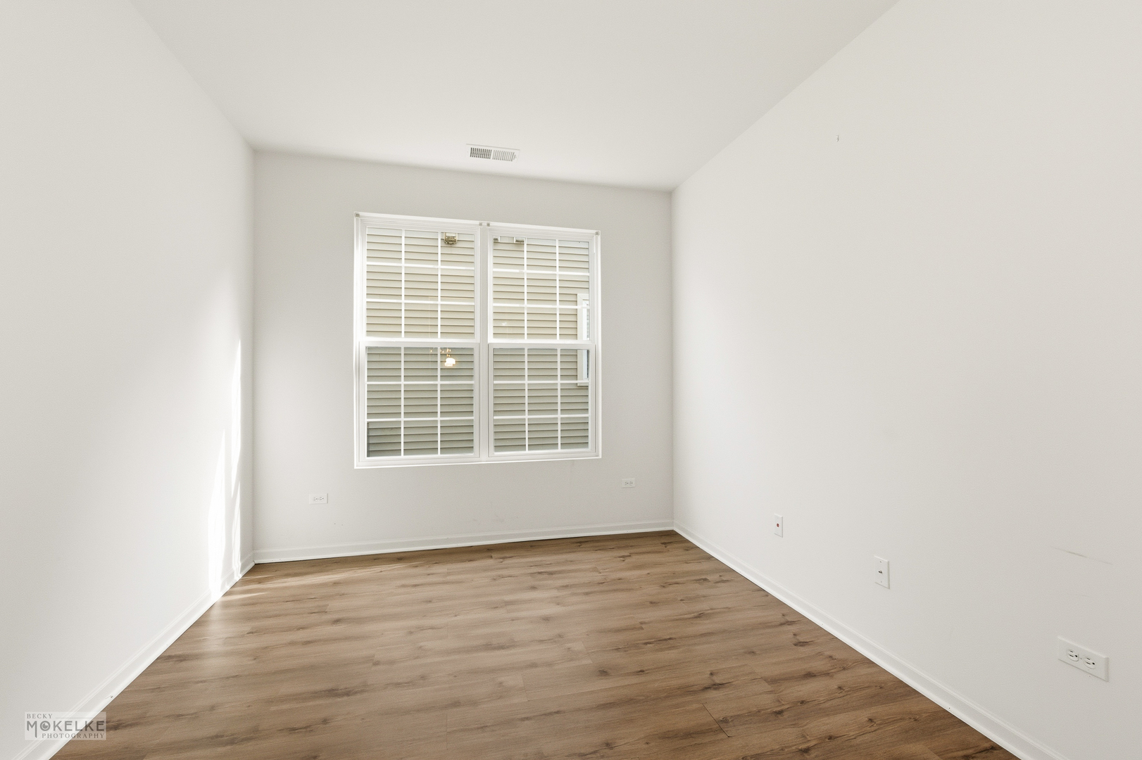 2821 Cascade Falls Circle, Elgin, IL 60124