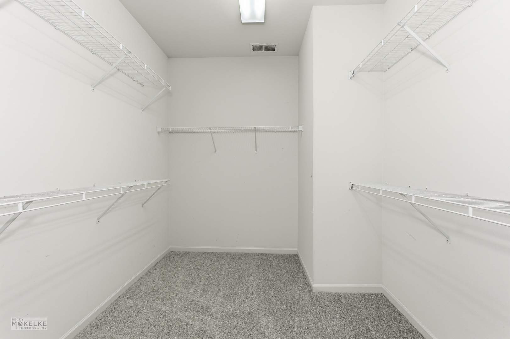 2821 Cascade Falls Circle, Elgin, IL 60124