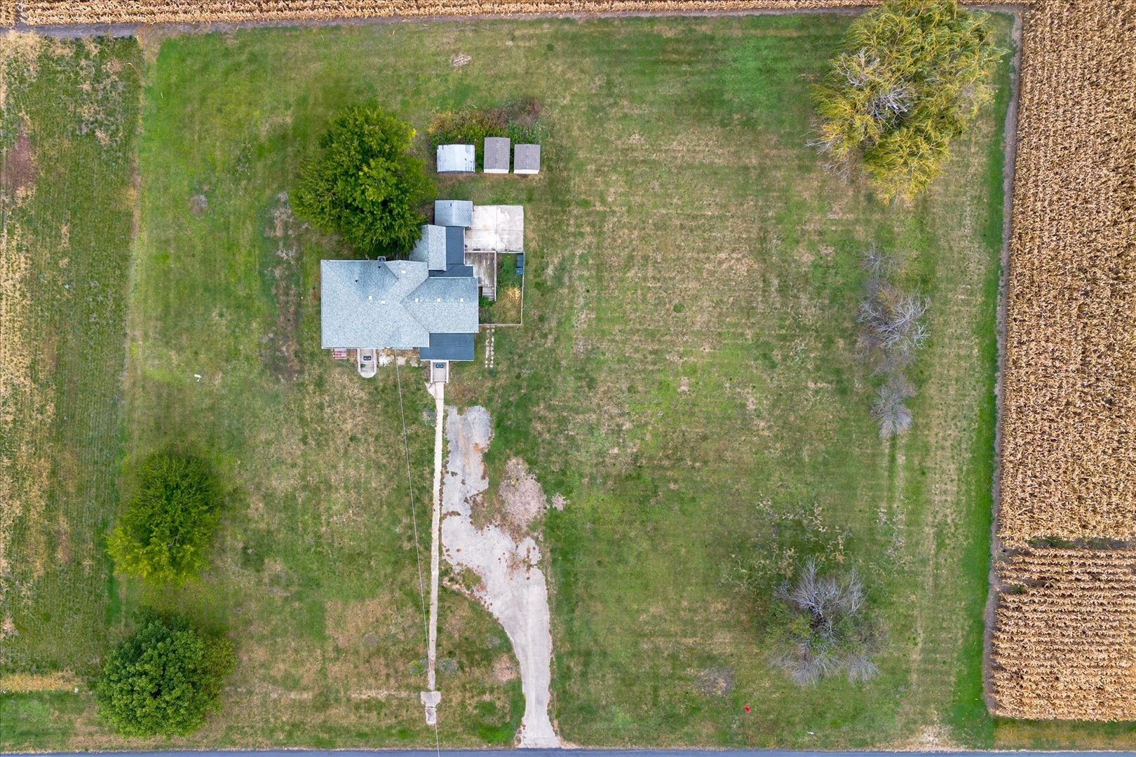 107 E Long Street, Ohio, IL 61349