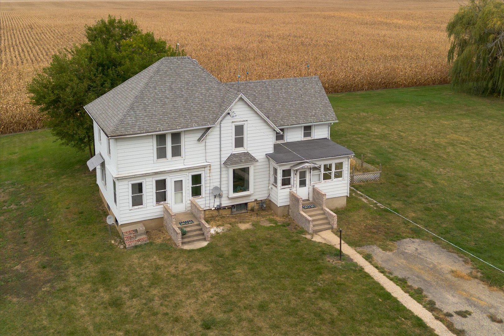 107 E Long Street, Ohio, IL 61349