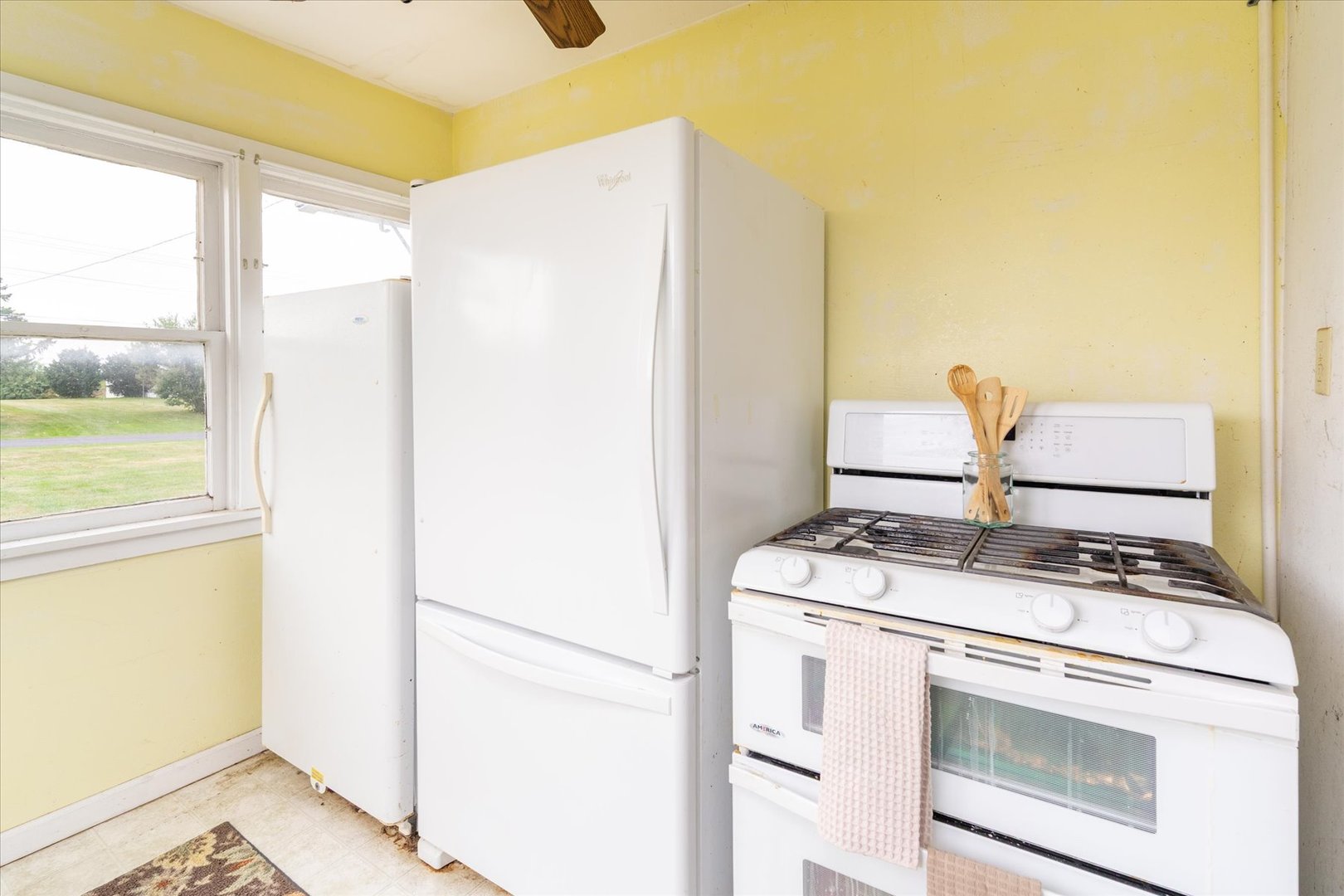 107 E Long Street, Ohio, IL 61349