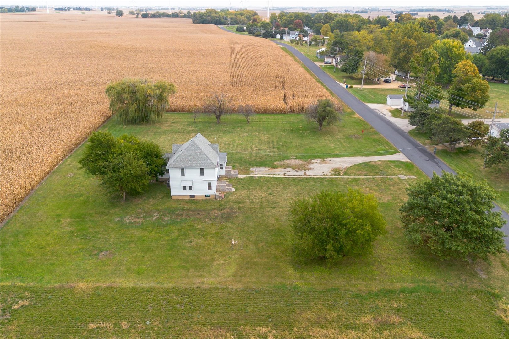 107 E Long Street, Ohio, IL 61349