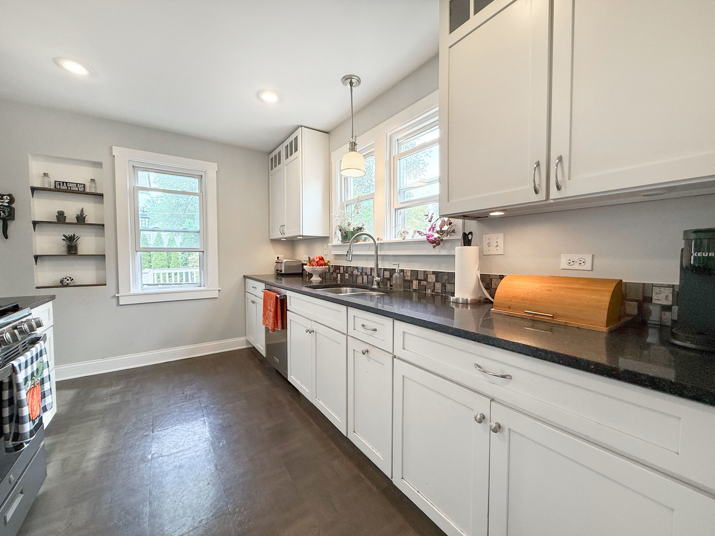 415 S Highland Avenue, Lombard, IL 60148