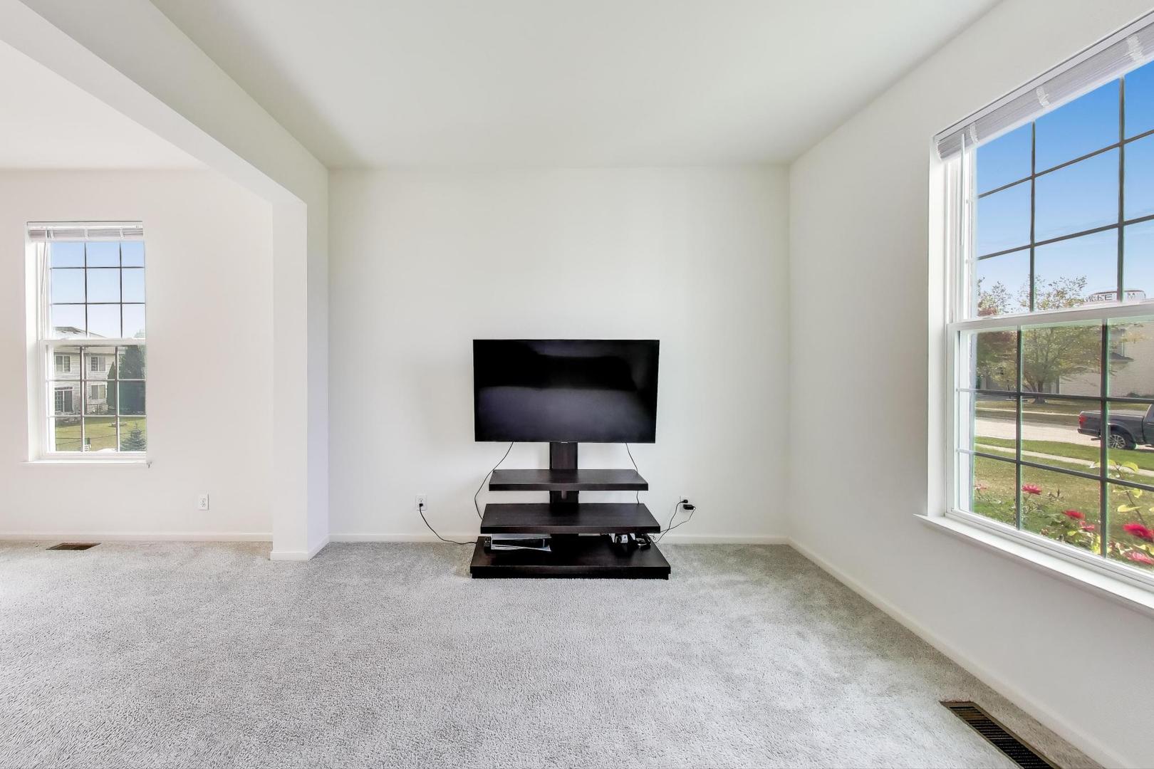 2058 Ingemunson Lane, Yorkville, IL 60560