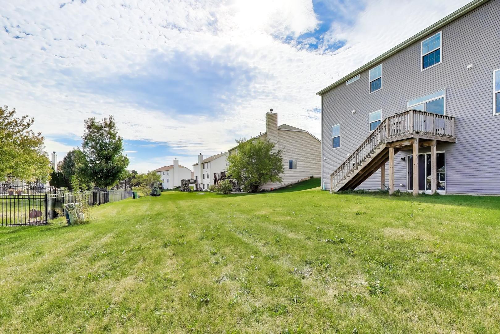 2058 Ingemunson Lane, Yorkville, IL 60560