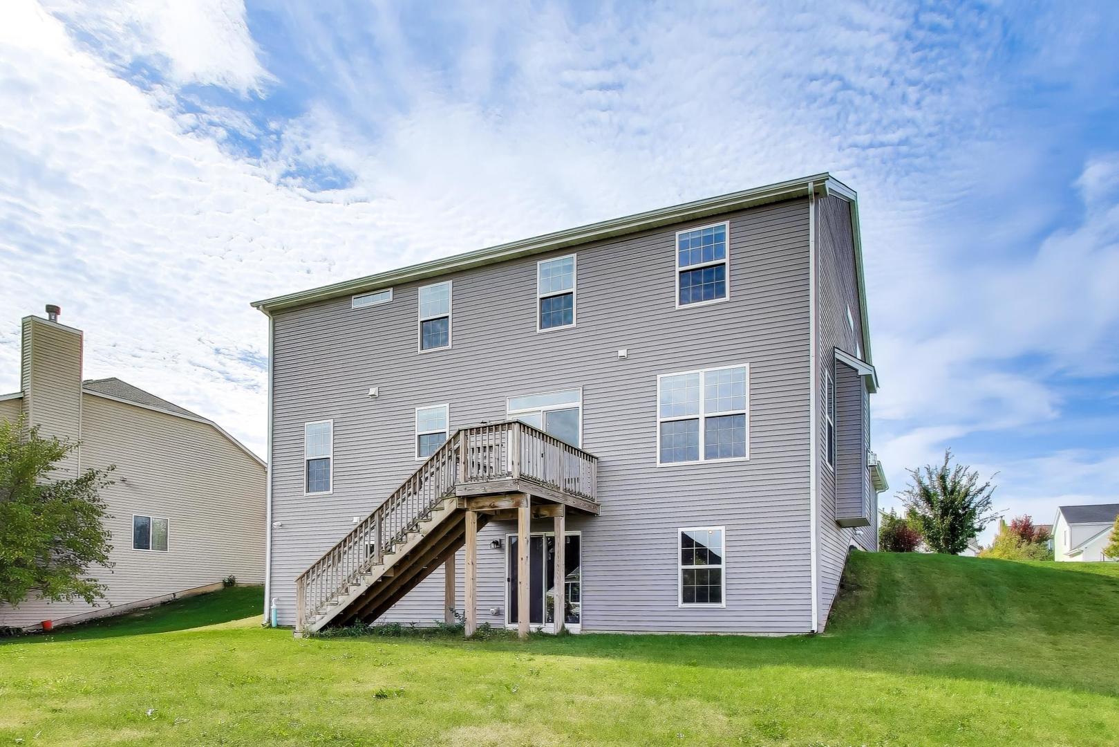 2058 Ingemunson Lane, Yorkville, IL 60560