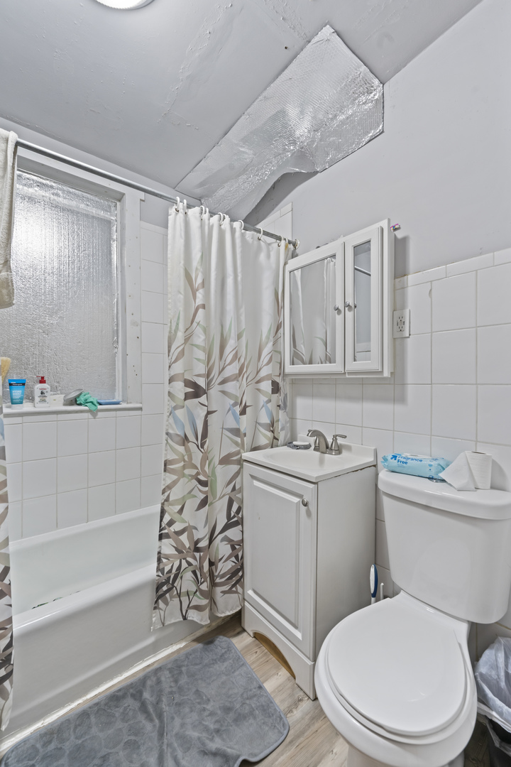 4609 S Rockwell Street, Chicago, IL 60632