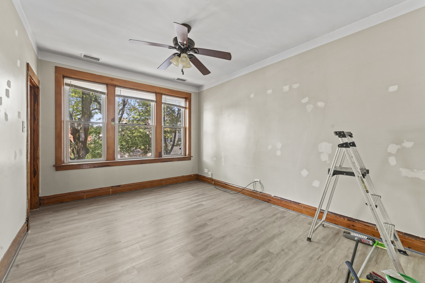 4609 S Rockwell Street, Chicago, IL 60632