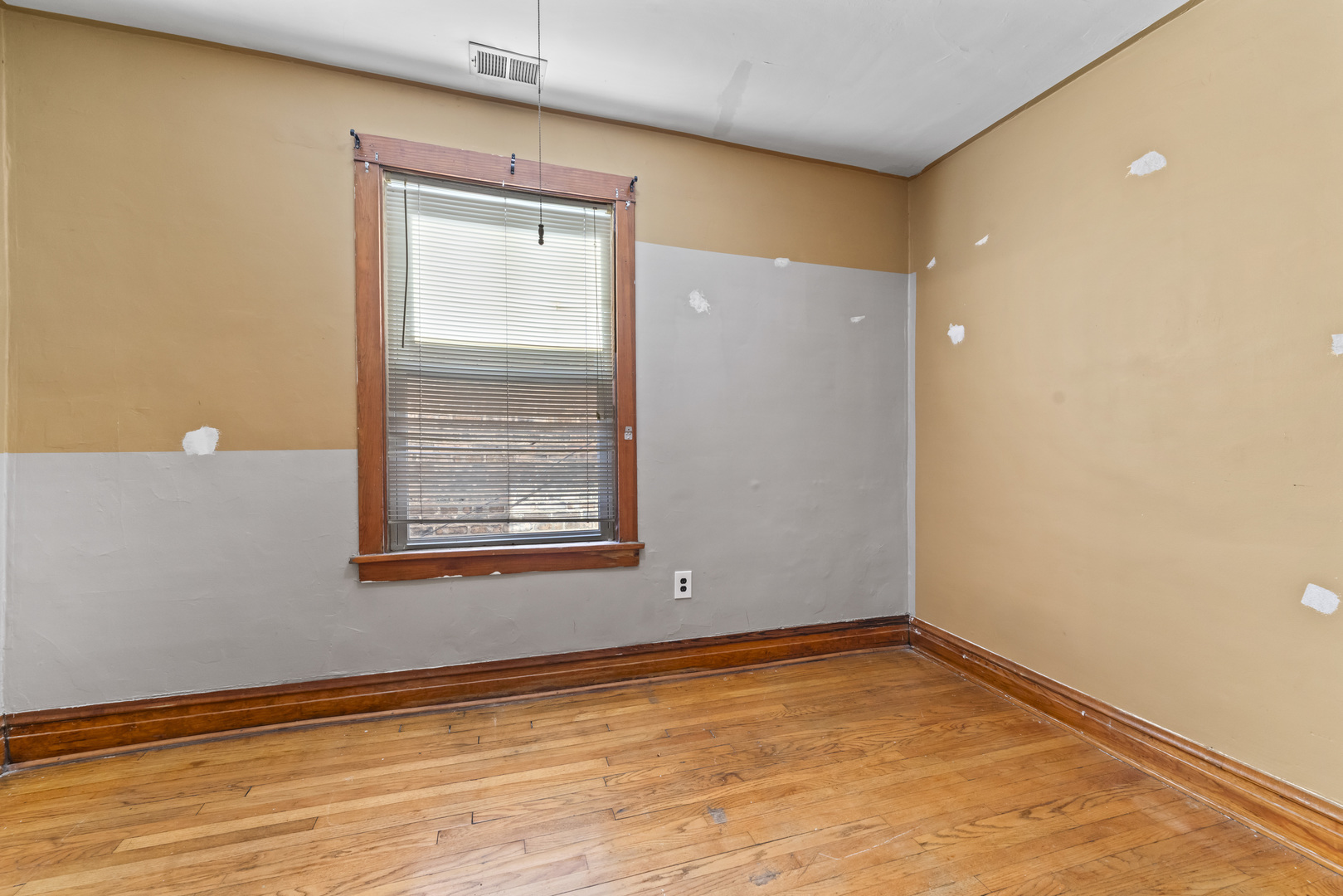 4609 S Rockwell Street, Chicago, IL 60632