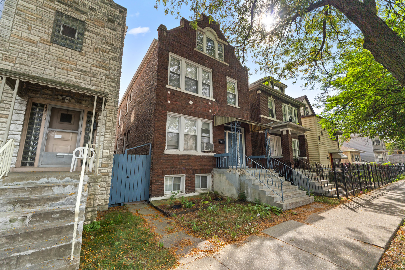 4609 S Rockwell Street, Chicago, IL 60632