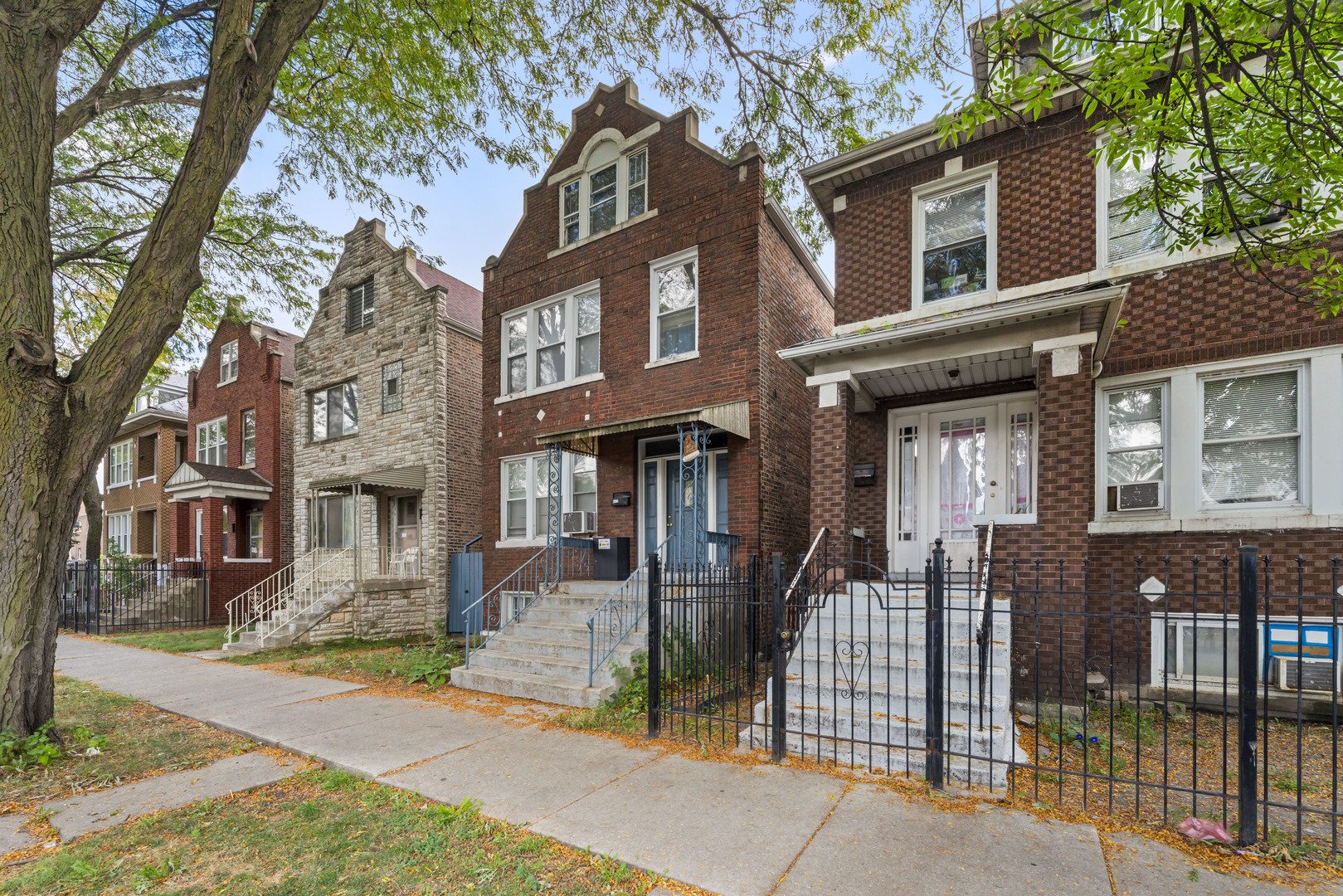 4609 S Rockwell Street, Chicago, IL 60632