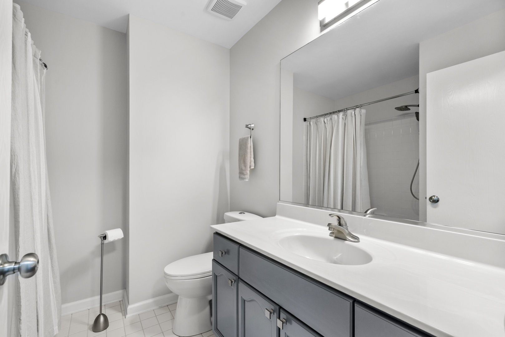 400 Callery Drive, Bolingbrook, IL 60490