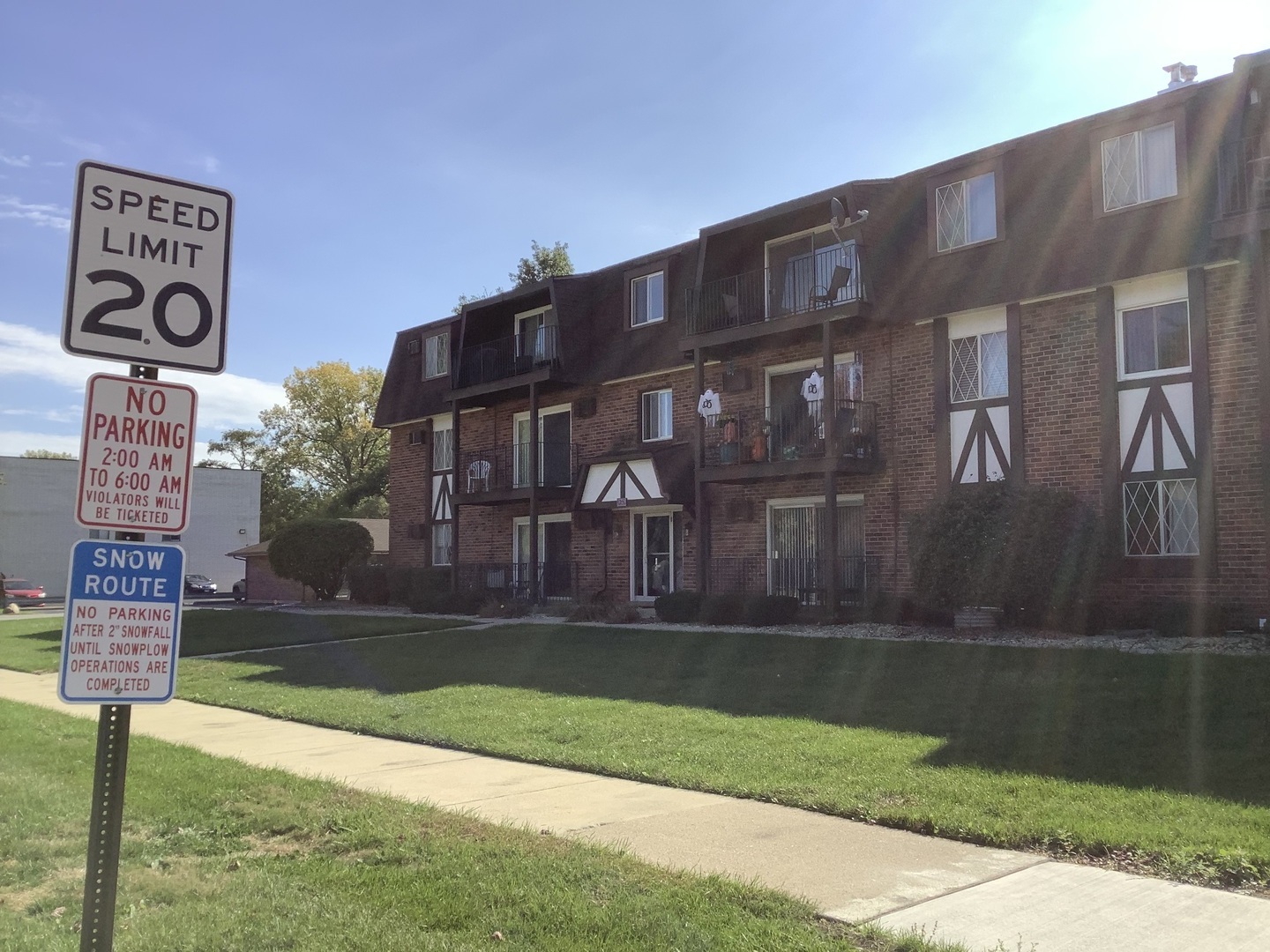 5723 129th Street #7E, Crestwood, IL 60418