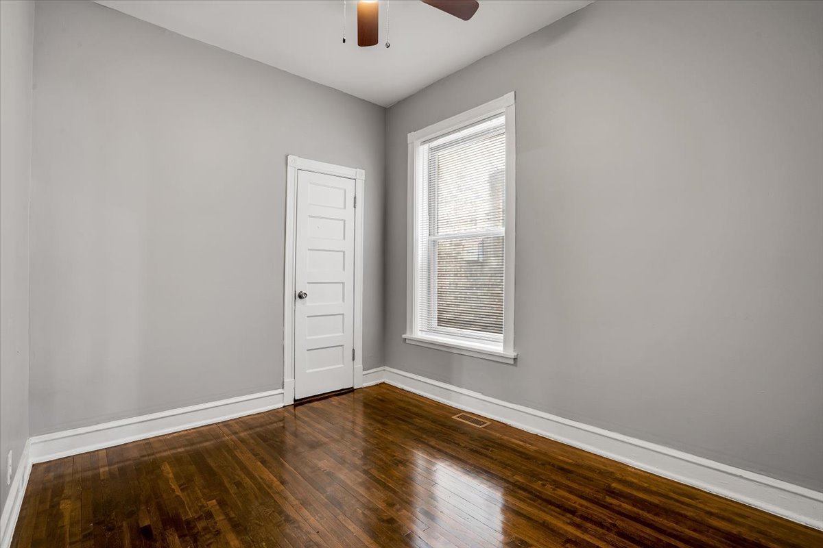 4336 W Adams Street, Chicago, IL 60624