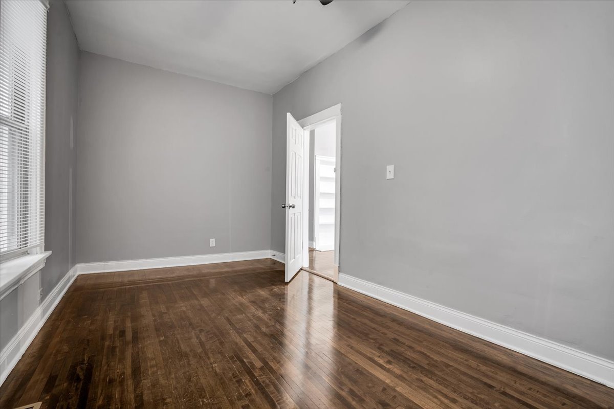 4336 W Adams Street, Chicago, IL 60624