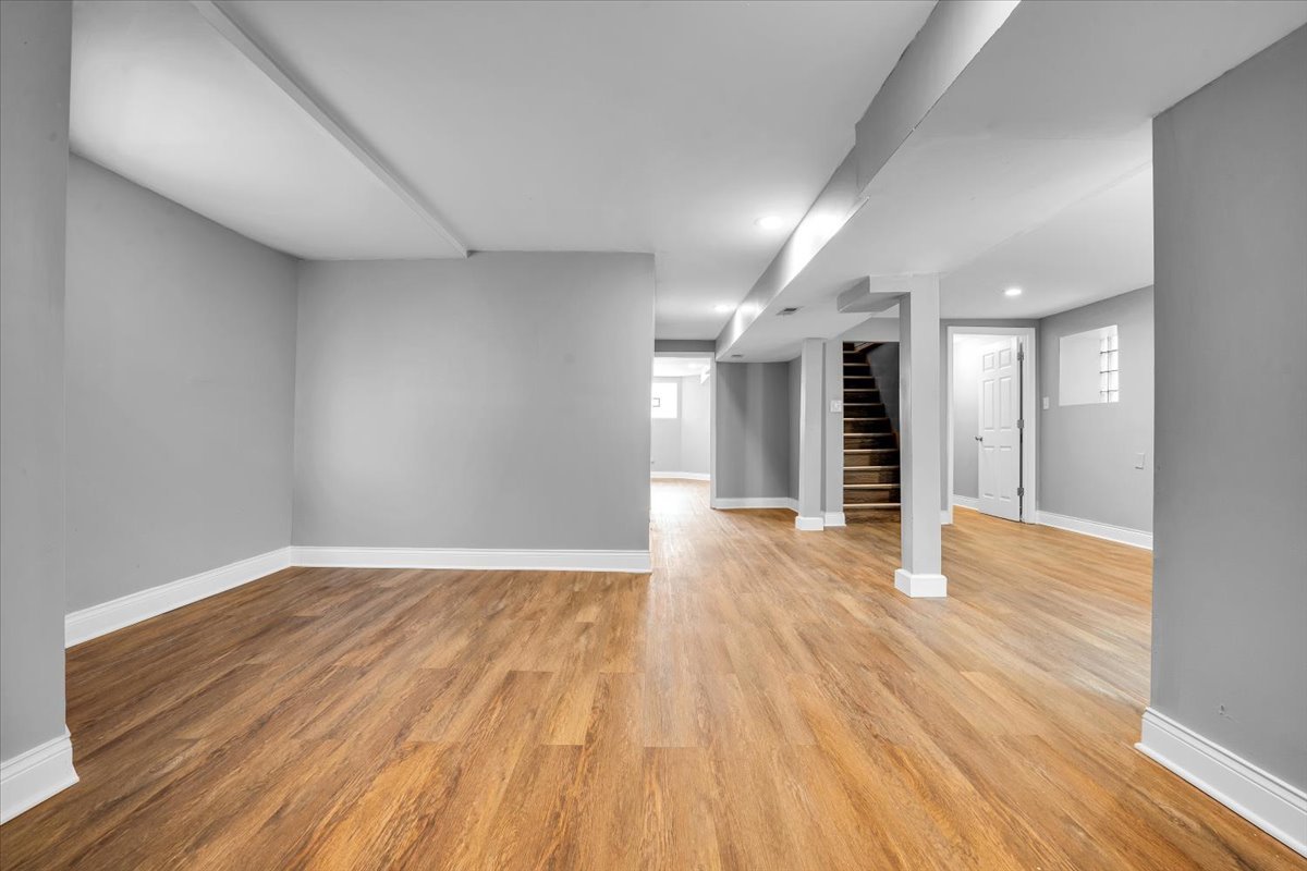 4336 W Adams Street, Chicago, IL 60624