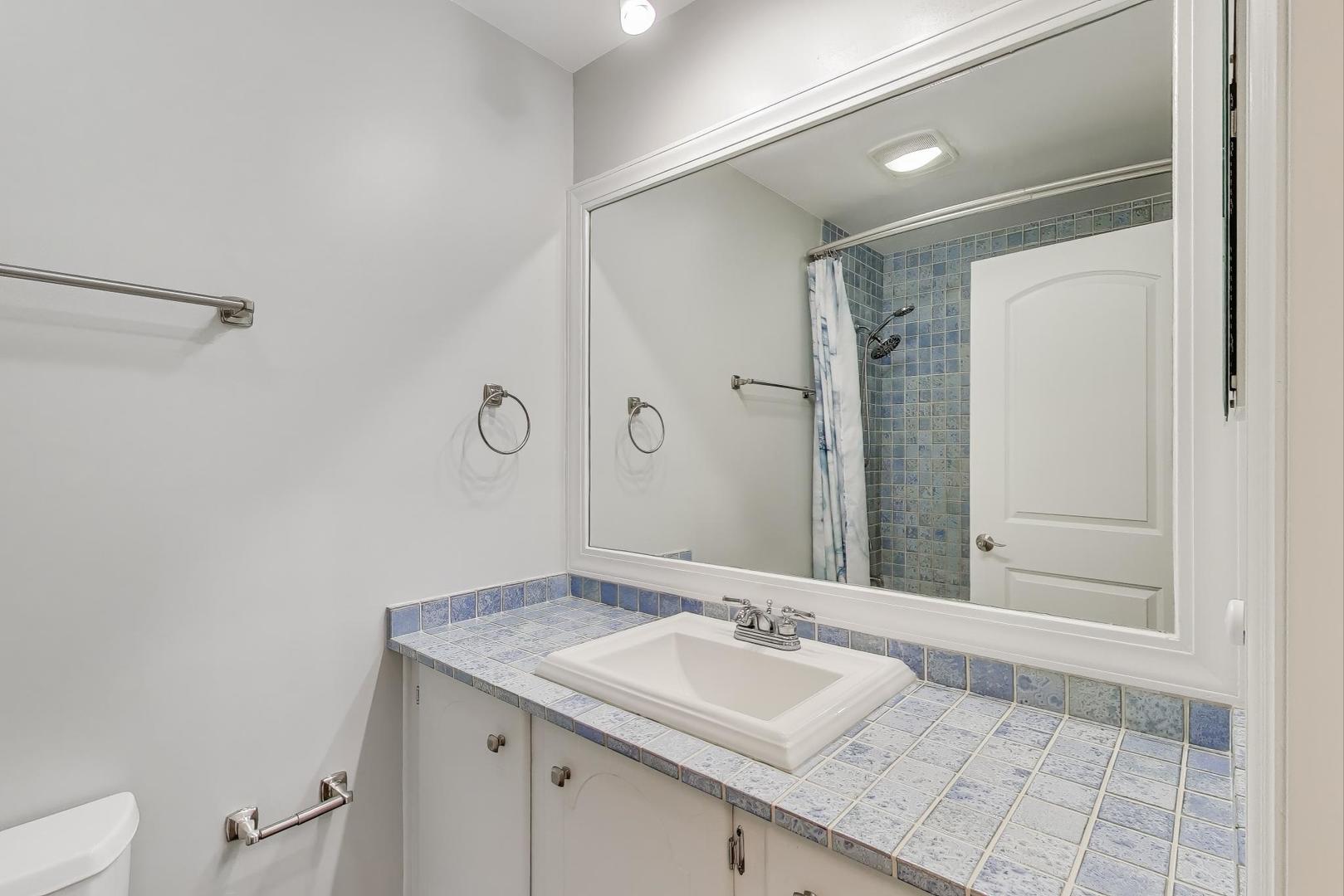 4N336 Locust Avenue, West Chicago, IL 60185