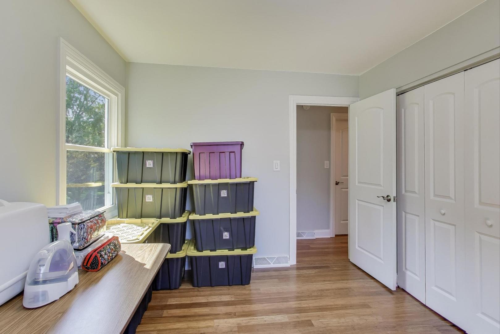 4N336 Locust Avenue, West Chicago, IL 60185