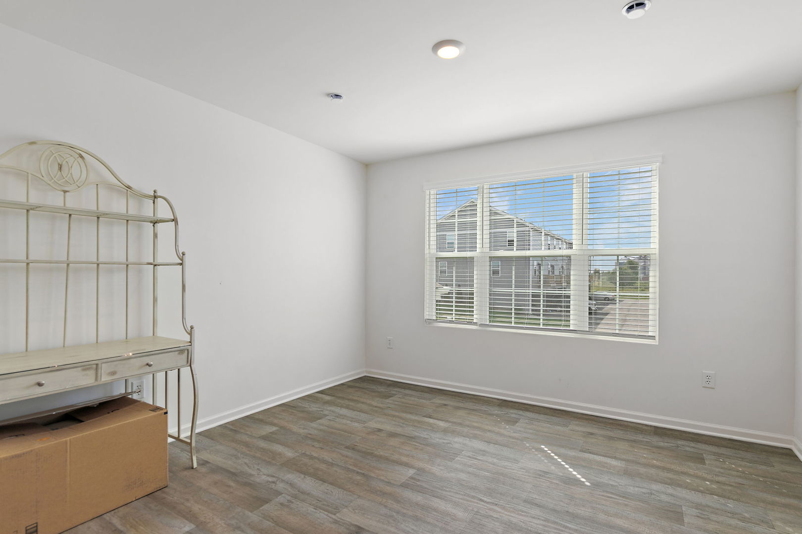 804 Briar Glen Court, Hampshire, IL 60140