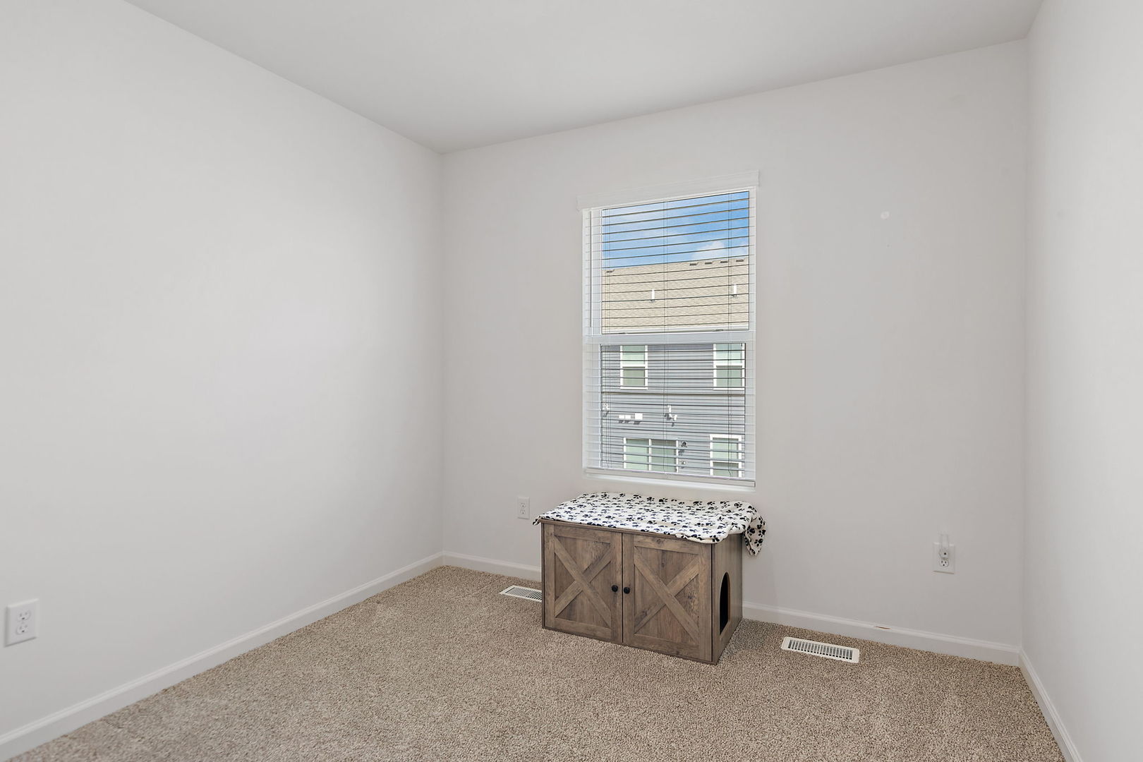 804 Briar Glen Court, Hampshire, IL 60140