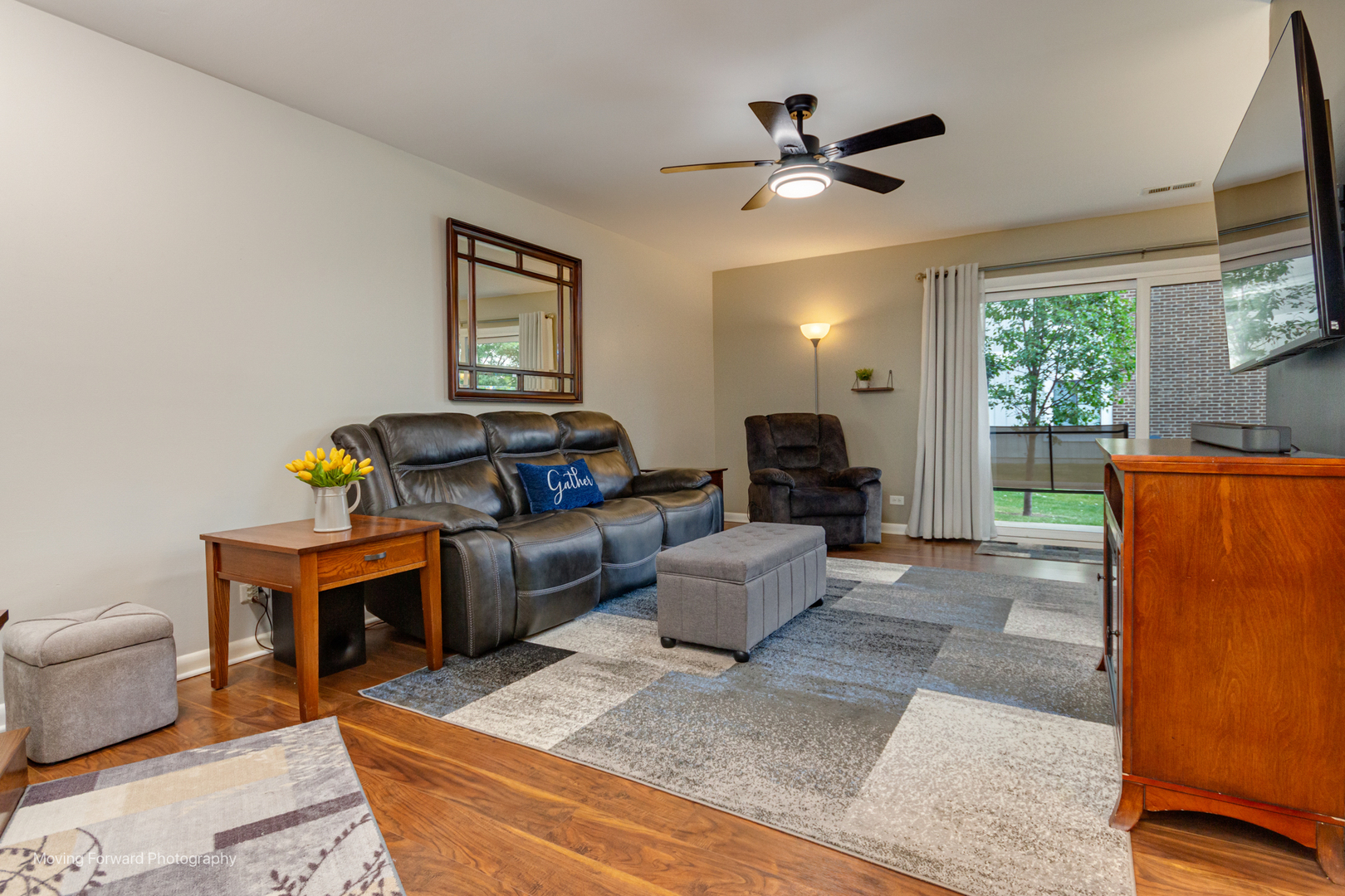 1701 Lakecliffe Drive #D, Wheaton, IL 60189