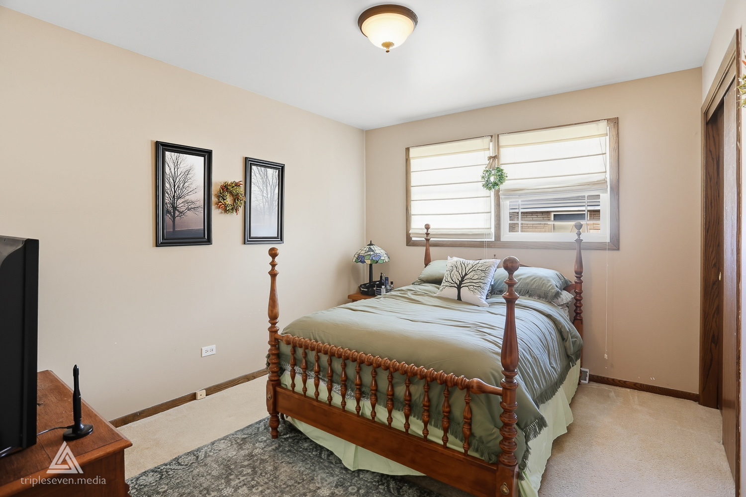 6346 90TH Street, Oak Lawn, IL 60453