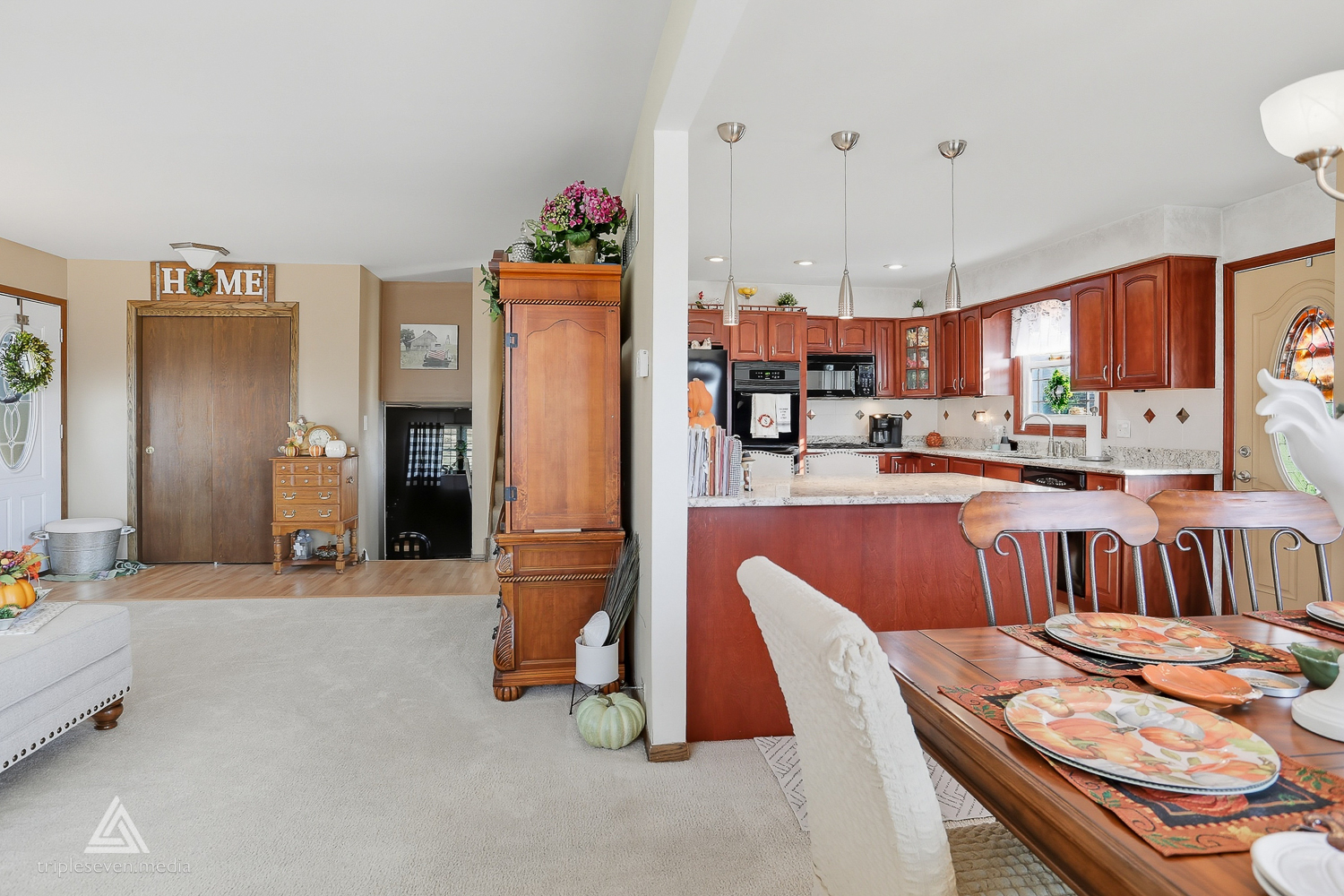 6346 90TH Street, Oak Lawn, IL 60453