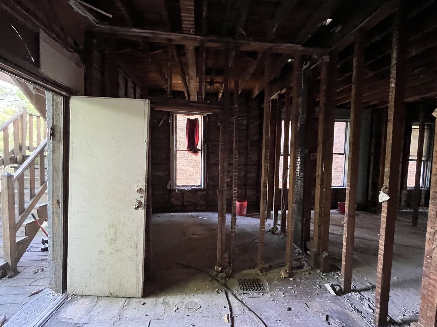 6834 S Lafayette Avenue, Chicago, IL 60621